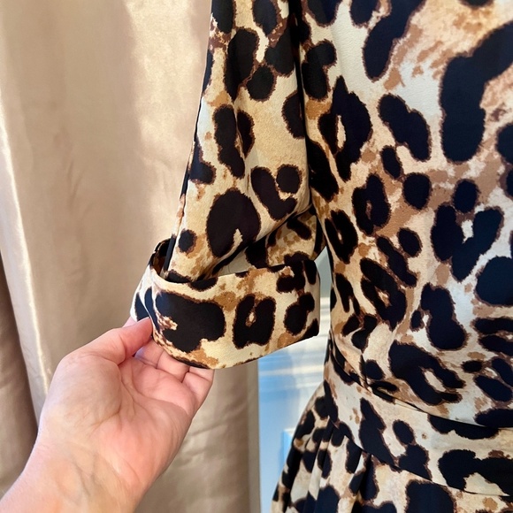 $138 NWT Eliza J. Leopard Cheetah Print Faux Wrap Midi Dress Size 10 - Picture 6 of 10
